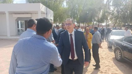 Lire la suite à propos de l’article Mohamed Rékik visite des projets économiques à Rjim Maâtoug et Douz-sud à Kébili.